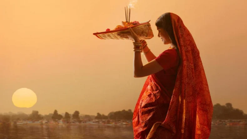 Chhath Puja 2024: छठ पूजा पर क्यों देते हैं सूर्य देव को अर्घ्य, आइए जानते हैं इसका महत्व और सूर्योदय का सही समय…