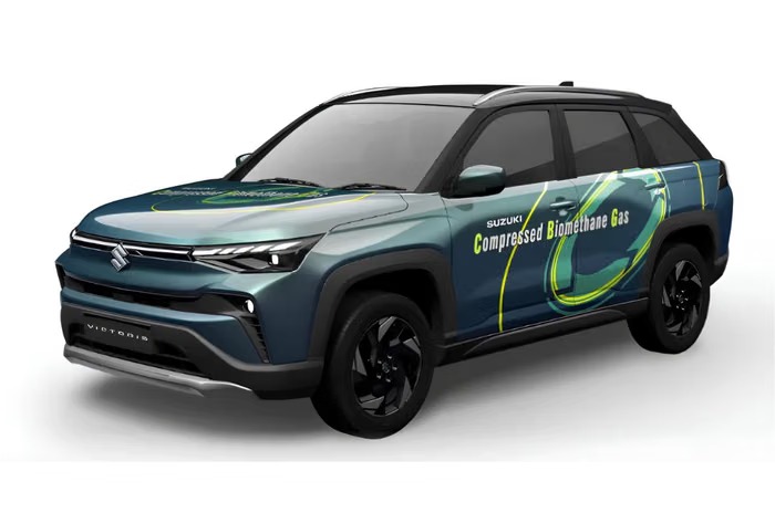 Suzuki ने पेश की Victoris CBG: गोबर गैस से चलने वाली दुनिया की पहली कार, पर्यावरण और ग्रामीण अर्थव्यवस्था को मिलेगा बढ़ावा