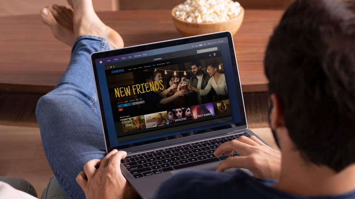 सोशल मीडिया और OTT पर सरकार का सख्त शिकंजा, अश्लीलता और फेक कंटेंट पर होगी कार्रवाई, जानिए सभी नियम