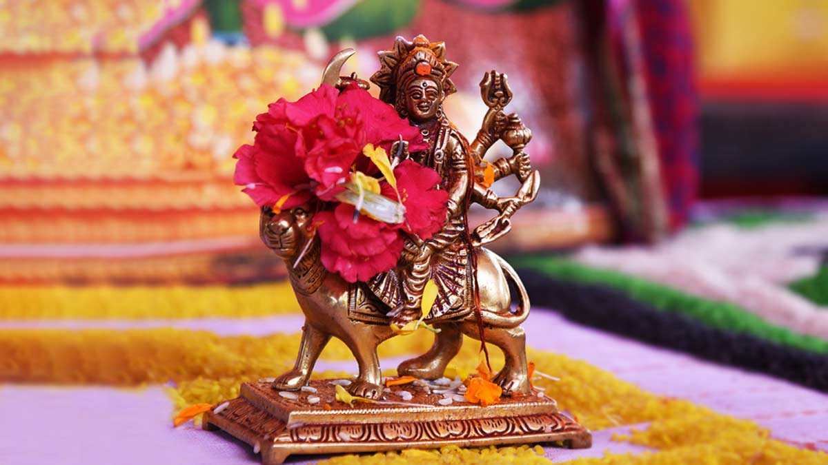 Gupt Navaraatri 2026: गुप्त नवरात्रि का पावन पर्व शुरू, पहले दिन भूलकर भी न करें ये गलतियां, वरना साधना रह जाएगी अधूरी!