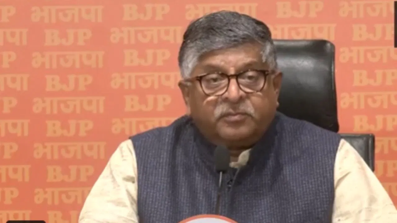 दिल्ली में बीजेपी नेता रविशंकर प्रसाद के घर में आग, दमकल ने समय रहते पाया काबू