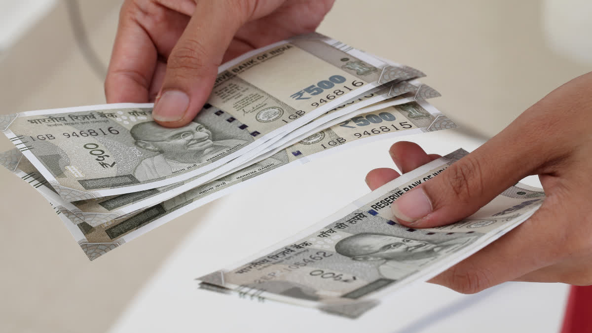 Good News: नौकरीपेशा लोगों के लिए अच्छी खबर, 1 अप्रैल से सैलरी में बढ़ोतरी के 5 बड़े बदलाव, जानें नए टैक्स नियम