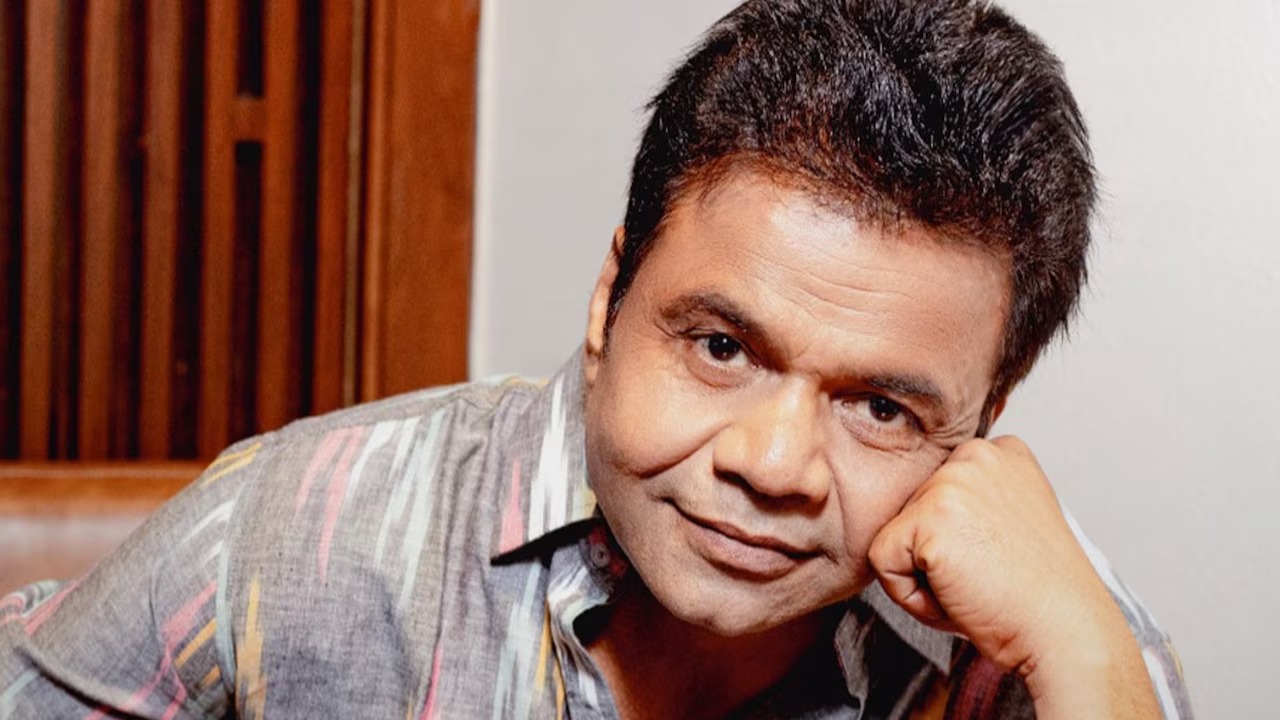 तिहाड़ में आम कैदी की तरह रह रहे राजपाल यादव, बिना VIP सुविधा चुटकुलों से गुजार रहे रातें