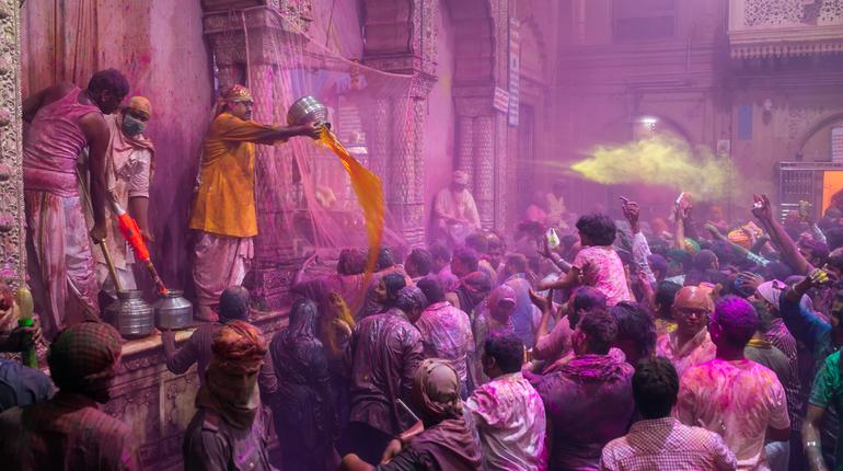 Braj Holi 2026: ब्रज में कब, कहां और कैसे मनाया जाएगा रंगोत्सव? जानिए 40 दिनों के उत्सव का विस्तृत कार्यक्रम