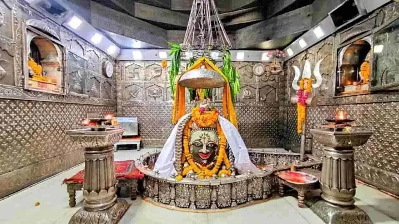 Masik Kalashtami 2026: आज मासिक कालाष्टमी का विशेष दिन, इस दिन जरूर करें ये अचूक उपाय, दूर होगीं सभी बाधाएं