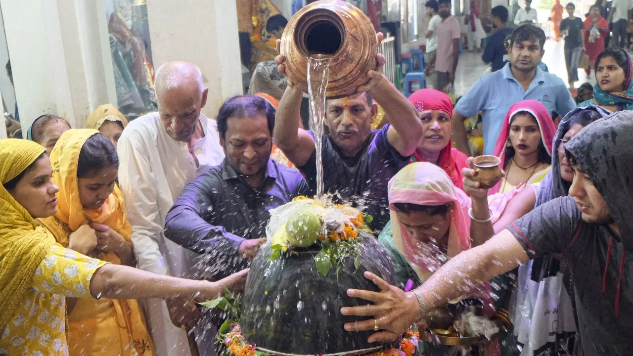 Mahashivratri 2026: महाशिवरात्रि व्रत का पारण कब करें? जानिए शुभ मुहूर्त, सही विधि और आवश्यक नियम
