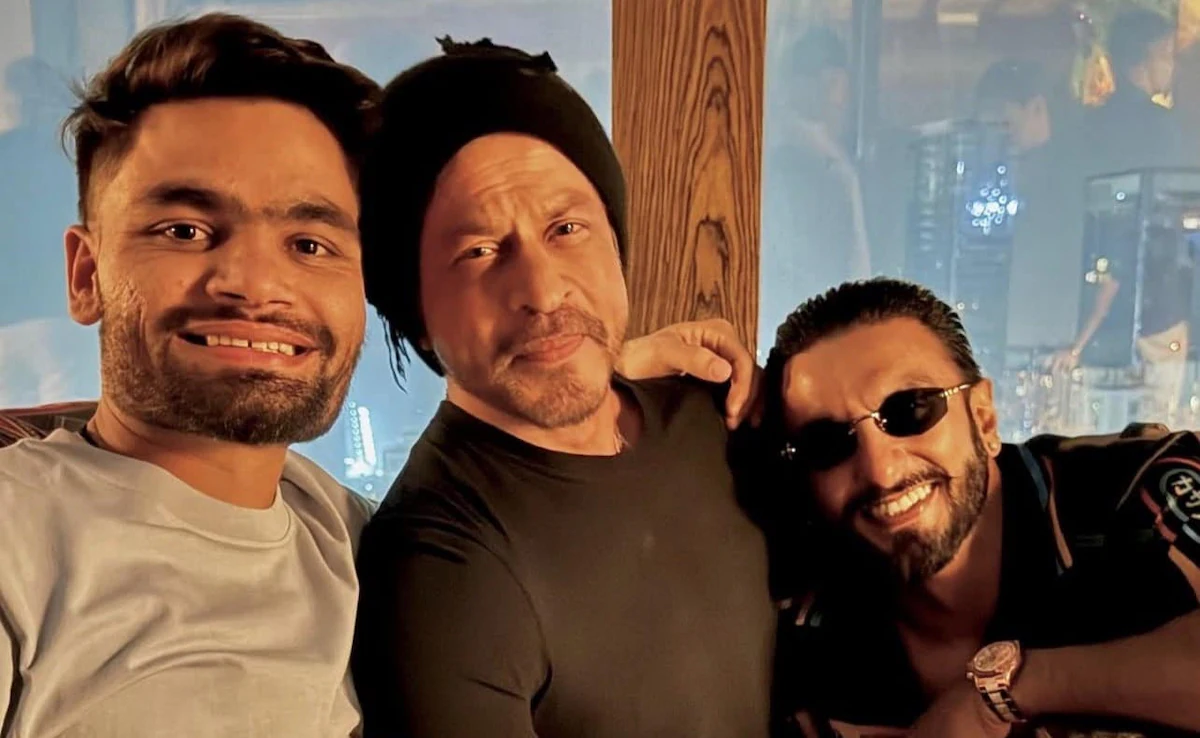 एक फ्रेम में शाहरुख, रणवीर और रिंकू, वायरल फोटो ने उड़ाए फैंस के होश