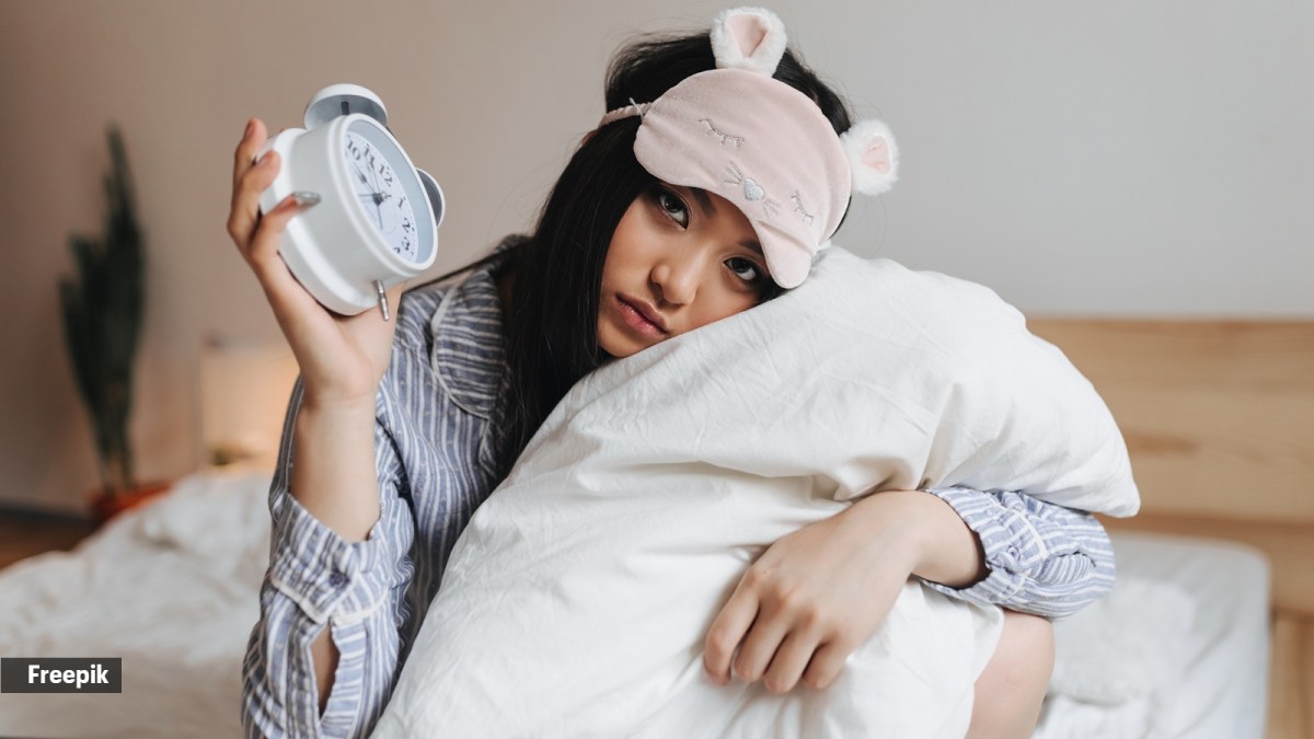 Health Tips: खराब लाइफस्टाइल और नींद की कमी बन सकती है गंभीर बीमारियों की वजह, जानें पूरी नींद क्यों है जरूरी?