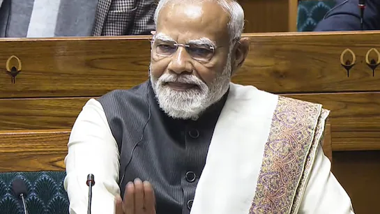 Budget 2026: चुनावी राज्यों पर मेहरबान सरकार, तमिलनाडु से लेकर बंगाल, केरल और असम को मिले बड़े तोहफे