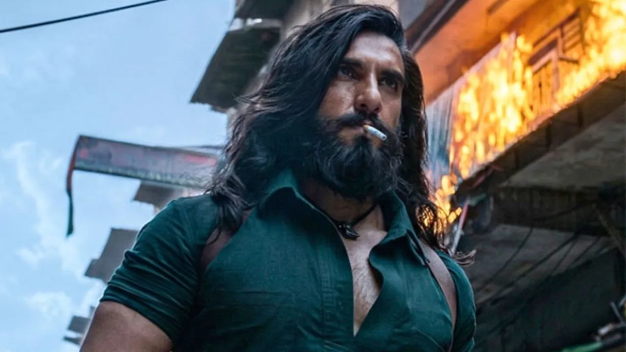 ‘धुरंधर 2’ ने बॉक्स ऑफिस पर मचाई धूम, आधे दिन में ही तोड़े बड़े रिकॉर्ड, 2026 की सबसे बड़ी ओपनिंग रणवीर के नाम