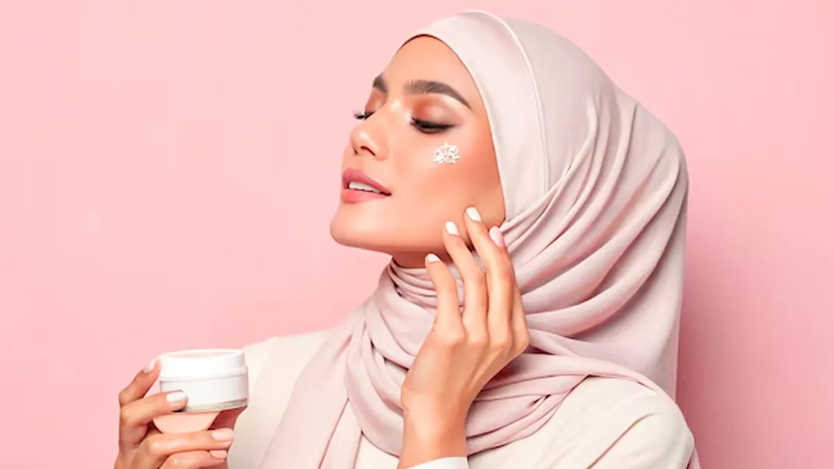 बिना पार्लर जाए ईद पर दमकेगी त्वचा, बस घर पर इन नेचुरल चीजों से करें फेशियल