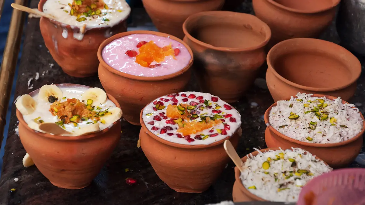 गर्मियों में ठंडक और ताजगी का देसी उपाय, घर पर बनाएं स्वादिष्ट लस्सी, जानें बनाने की विधि