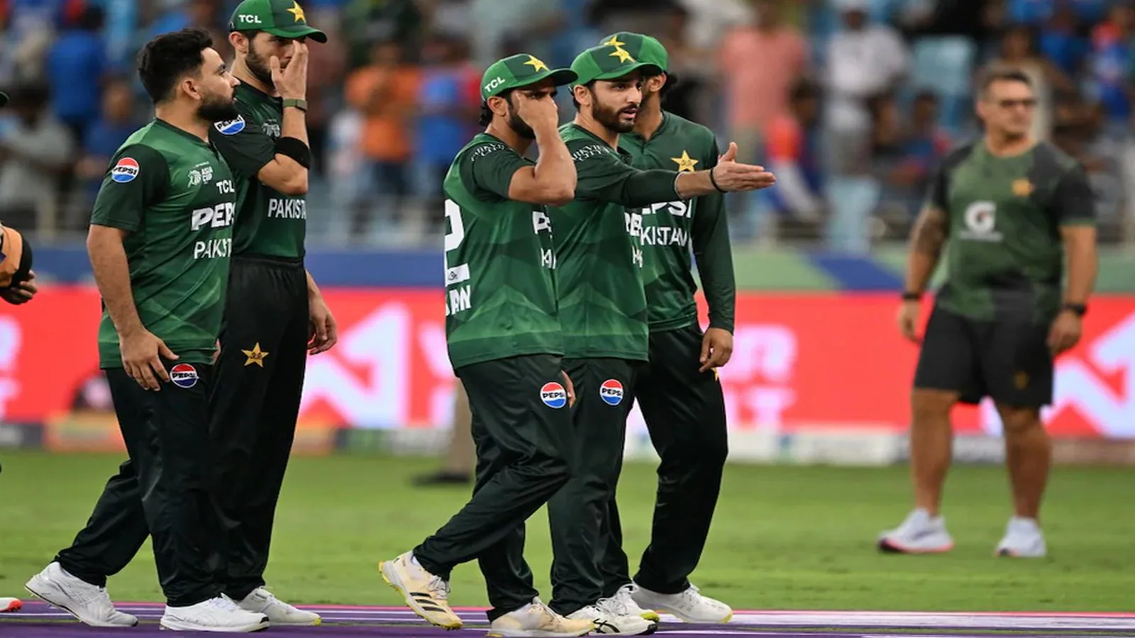 T20 वर्ल्ड कप में शर्मनाक प्रदर्शन के बाद PCB का बड़ा एक्शन, हर खिलाड़ी पर लाखों का जुर्माना