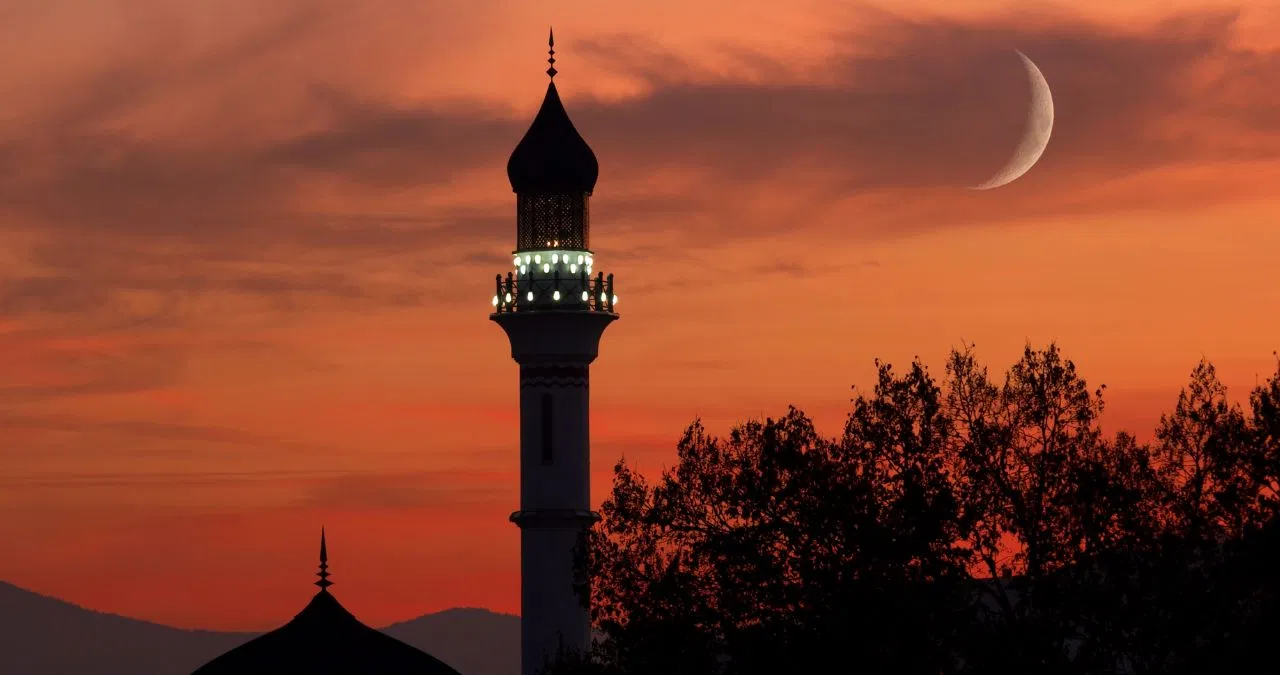 Eid Ul Fitr Date: शव्वाल का चांद देखने को लेकर अहम खबर, क्या जुम्मे के दिन मनाया जाएगा मीठी ईद का त्योहार?