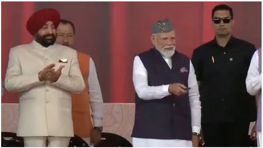 दिल्ली-देहरादून सफर हुआ आसान, पीएम मोदी ने एक्सप्रेसवे का किया उद्घाटन