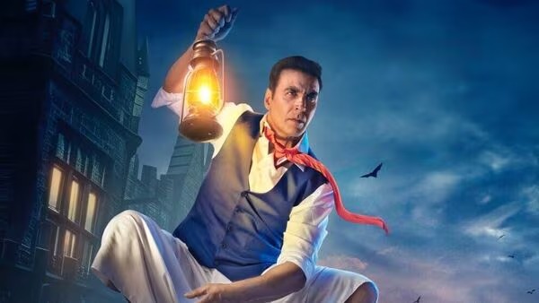 एडवांस बुकिंग में उछाल के बावजूद पीछे ‘भूत बंगला’, क्या अपना ही रिकॉर्ड नहीं तोड़ पाएंगे Akshay Kumar?