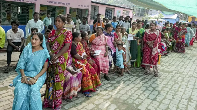 West Bengal और Tamil Nadu में वोटिंग ख़त्म, ईवीएम में कैद हुई उम्मीदवारों की किस्मत