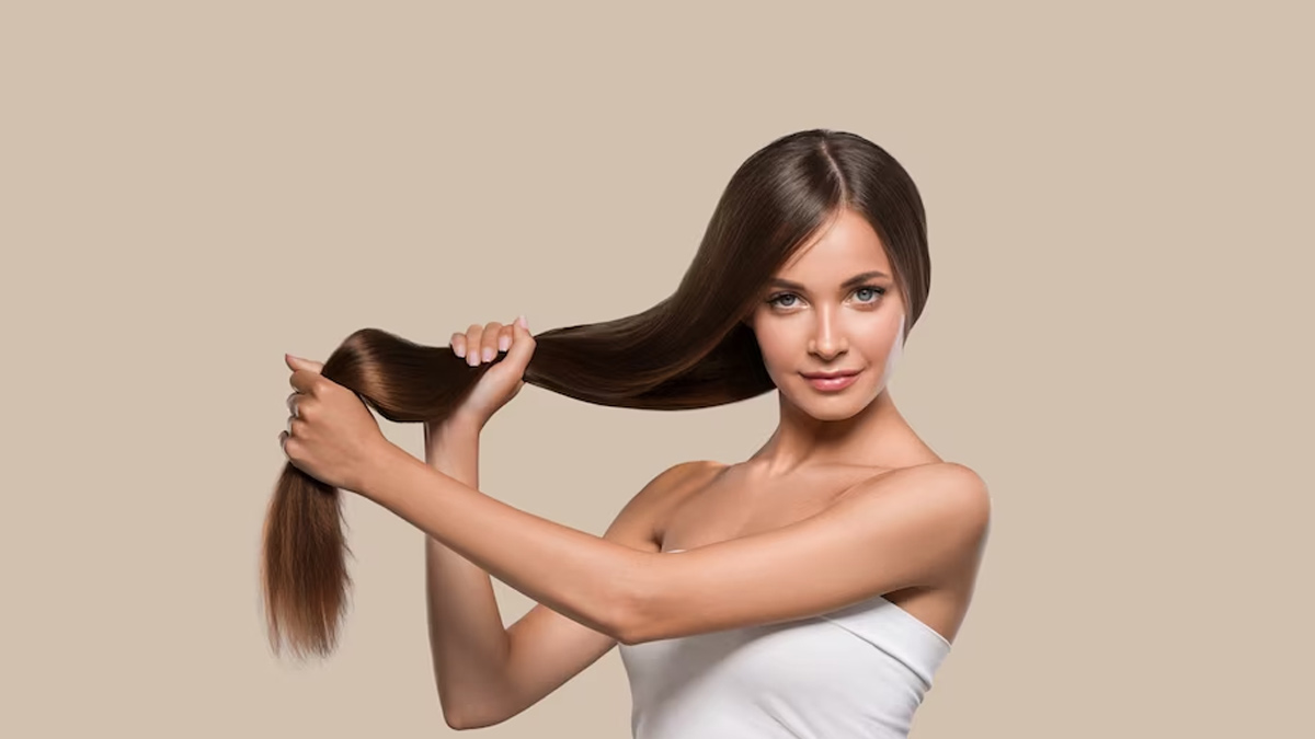 बाल झड़ने से हैं परेशान? जानिए बायोटिन लंबे और घने बालों के लिए कितना असरदार