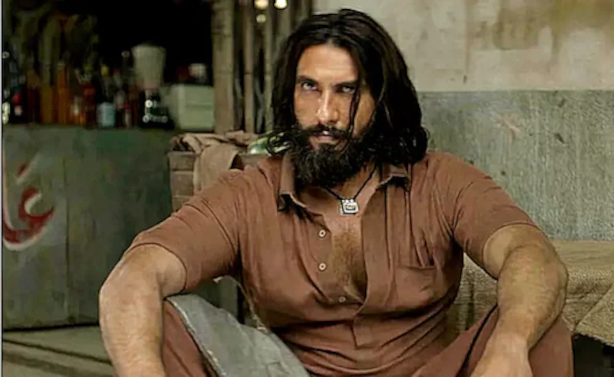 धुरंधर 2 को मिली ऐतिहासिक सफलता, रणवीर सिंह स्टारर ‘धुरंधर 2’ ने रचा इतिहास, शाहरुख खान स्टारर ‘पठान’ को पछाड़कर यूनाइटेड किंगडम में बनी नंबर वन