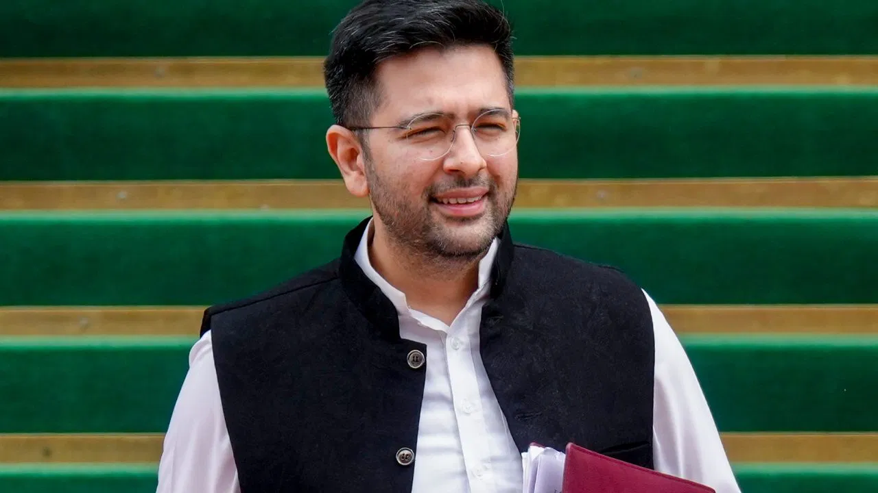 “खामोश करवाया गया हूं, हारा नहीं”, राघव चड्ढा ने AAP को दिया संदेश