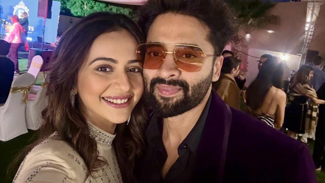 जैकी भगनानी के ‘सिचुएशनशिप’ बयान पर रकुल प्रीत का जवाब, कहा – ‘हर बात का संदर्भ समझना जरूरी’