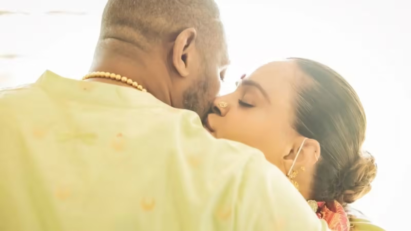 रणवीर सिंह को लॉन्च करने वाली शानू शर्मा ने रचाई शादी, एक्टर ने दिलचस्प अंदाज़ में दी बधाई