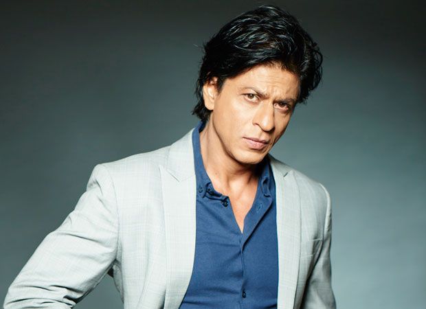 शाहरुख से मिलने को तरसे आयुष्मान खुराना। घंटों इंतजार के बाद उठाया ये कदम