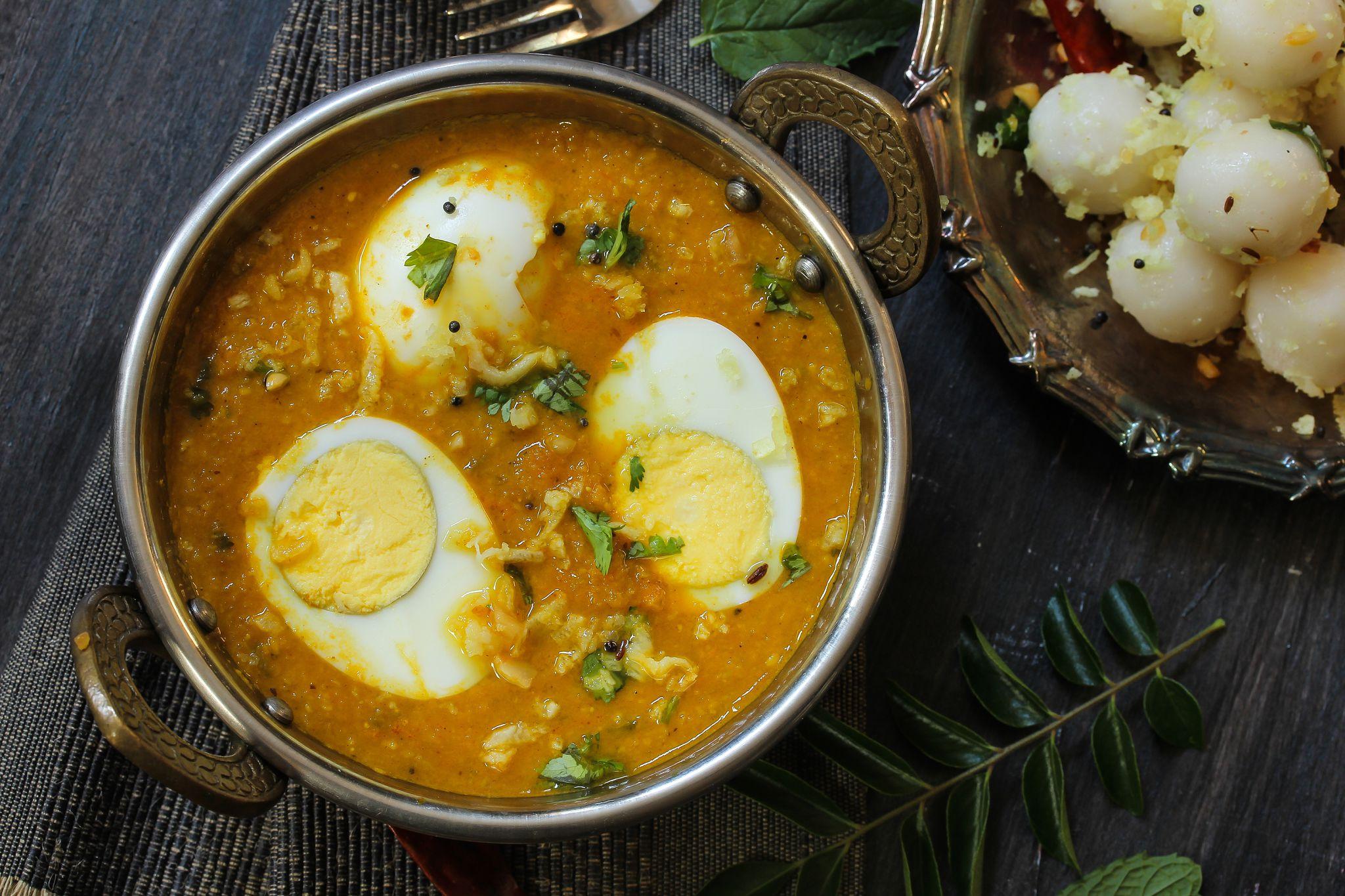 Kolhapuri Egg Curry Recipe: घर पर बनाएं महाराष्ट्र की फेमस मसालेदार एग करी, उंगलियां चाटते रह जाएंगे मेहमान