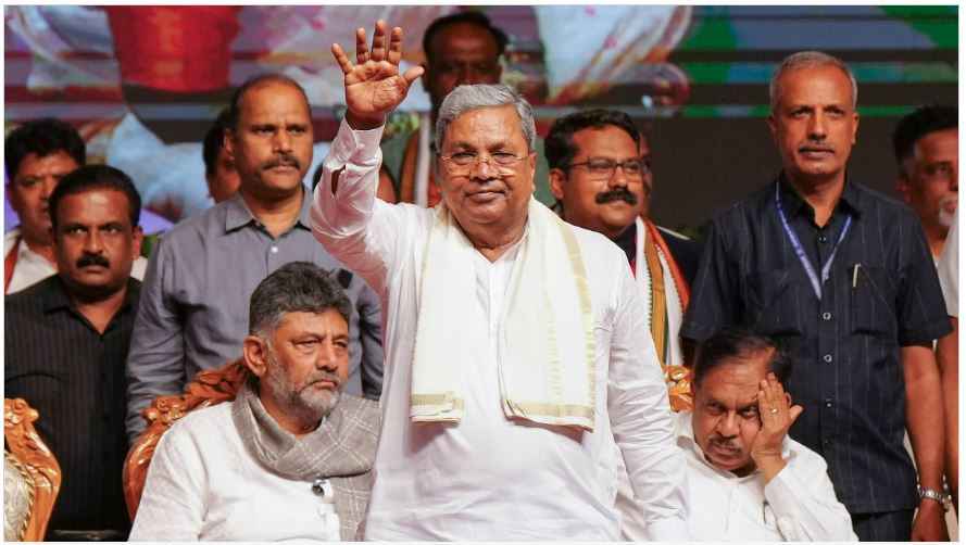 सिद्धारमैया ने छोड़ा कर्नाटक सीएम पद, बोले- ‘आलाकमान का फैसला सर्वोपरि’, डीके शिवकुमार की ताजपोशी तय