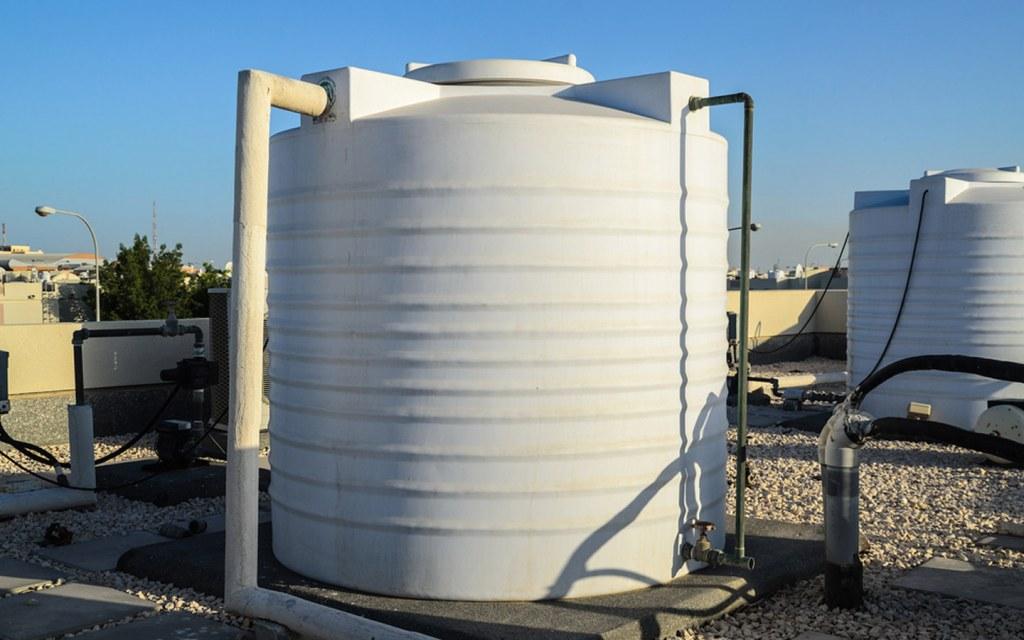 Tank Water Cool Tips: दोपहर तक टंकी का पानी हो जाता है खौलता? अपनाएं ये आसान देसी उपाय, पूरे दिन मिलेगा ठंडा पानी