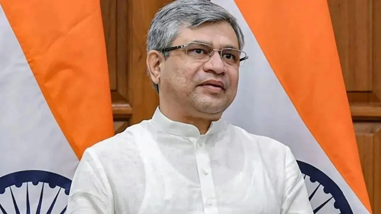 AI से बढ़े रोजगार के अवसर, अश्विनी वैष्णव ने बताए 15–20% ग्रोथ के आंकड़े