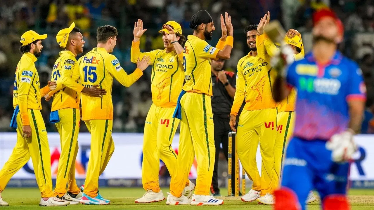 IPL 2026: CSK का कमाल जारी, दिल्ली को उसी के घर में 8 विकेट से हराकर पांचवीं जीत