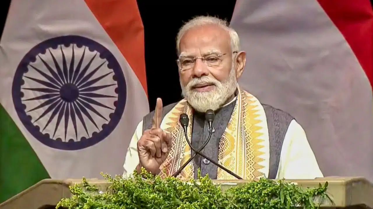‘नीदरलैंड्स में भी भारत जैसा एहसास…’ द हेग में भारतीय समुदाय को संबोधित करते हुए बोले नरेंद्र मोदी