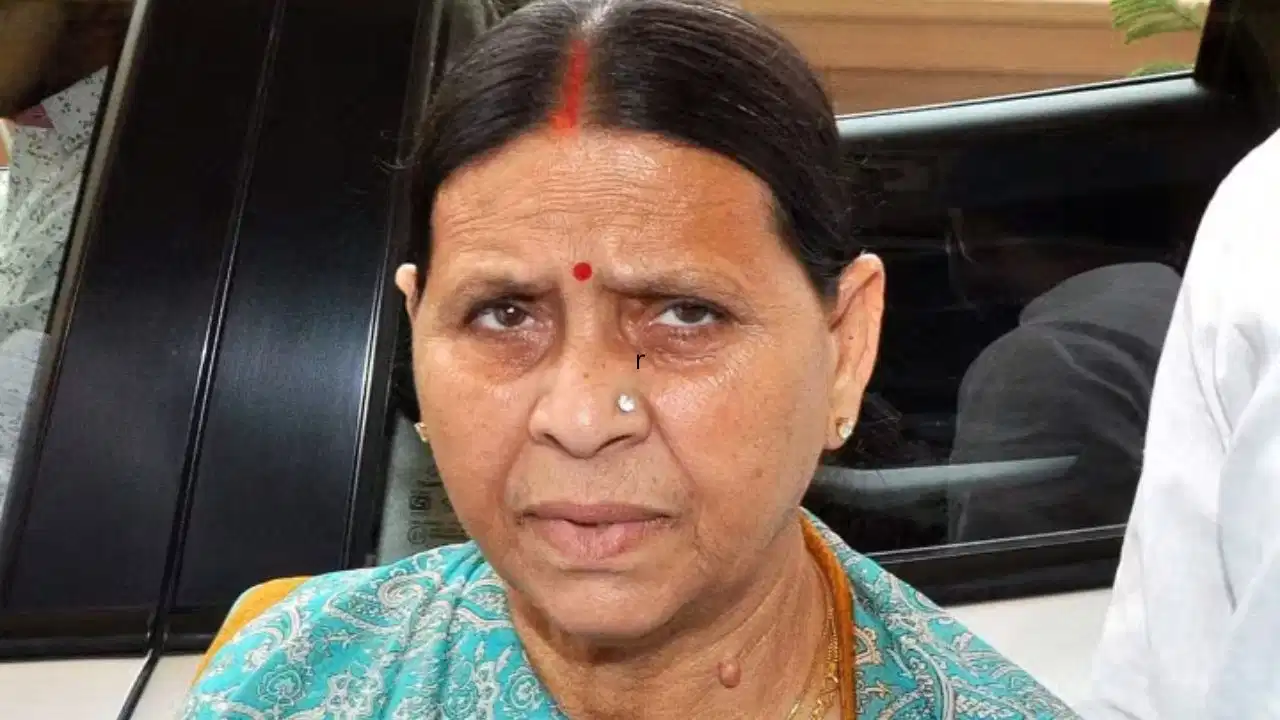 ‘मैं नहीं करूंगी; फोर्स बुलाओ और कराओ’, सरकारी घर खाली करने का नोटिस मिलने पर बोलीं राबड़ी देवी