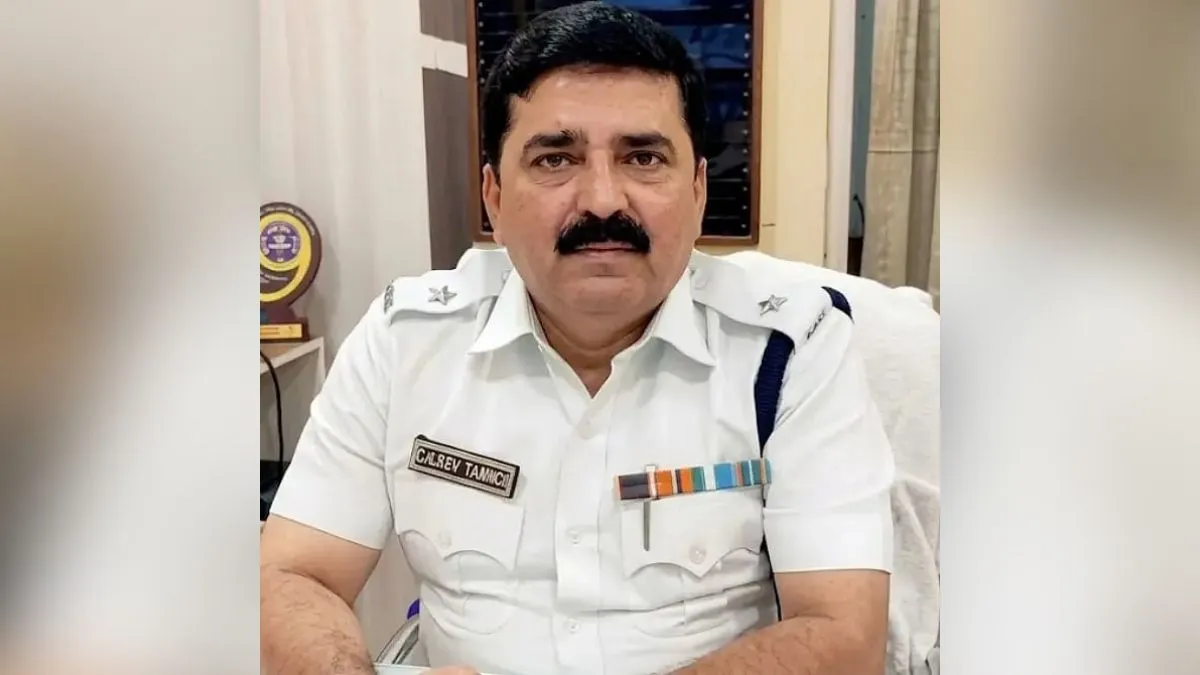 बंगाल में ED का बड़ा एक्शन, पूर्व DCP शांतनु सिन्हा के घर पर भी छापेमारी