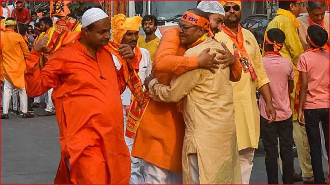 महाराष्ट्र में भाईचारे की मिसाल, अधिक मास एकादशी के सम्मान में मुस्लिम समाज ने टाली कुर्बानी