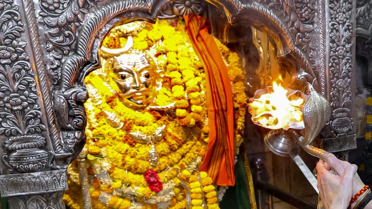 मई में 9 या 10 कब रखें कालाष्टमी का व्रत? जानें सही तिथि,पूजा का शुभ मुहूर्त और धार्मिक महत्व