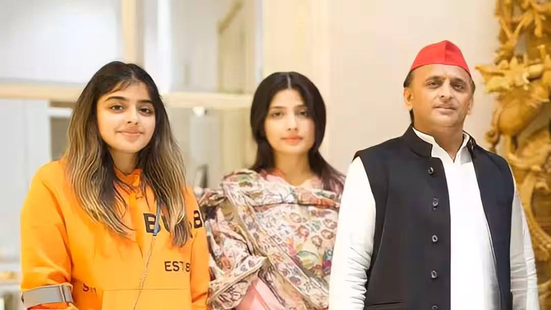 कानपुरः पूर्व सीएम अखिलेश यादव की बेटी पर अभद्र टिप्पणी से भड़के सपा विधायक, आरोपी को पकड़ने वाले को 1 लाख 11 हजार रूपए देने का किया ऐलान