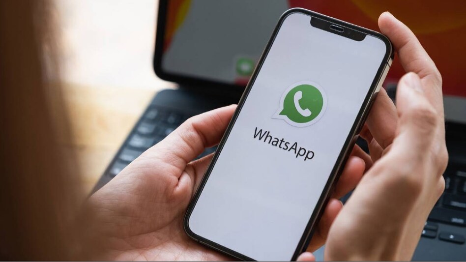 WhatsApp ला रहा है धमाकेदार फीचर, 1 बार देखते ही गायब हो जाएगा मैसेज!