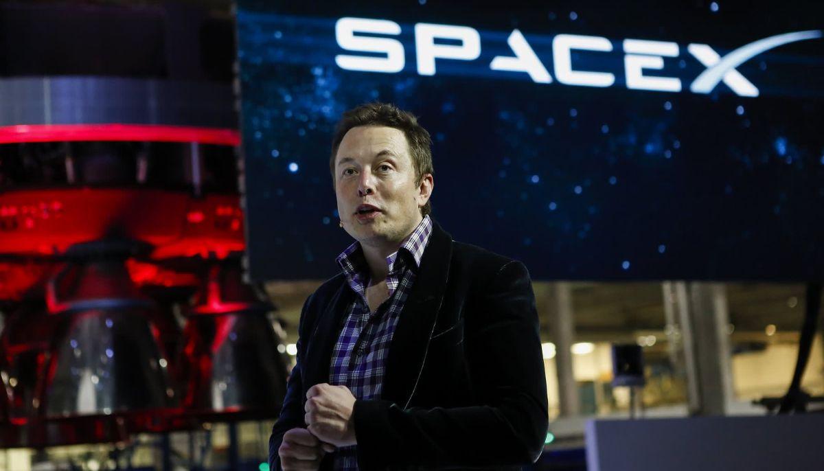 मस्क का मेगा दांव! SpaceX ला सकती है दुनिया का सबसे बड़ा IPO, ट्रिलियनेयर बनने की दौड़ में एलन मस्क