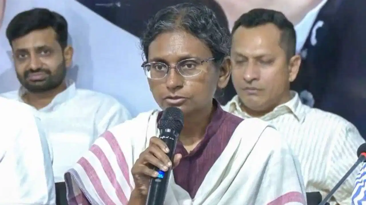 मध्य प्रदेश में राज्यसभा सीटों पर घमासान, मीनाक्षी नटराजन ने खटखटाया सुप्रीम कोर्ट का दरवाजा