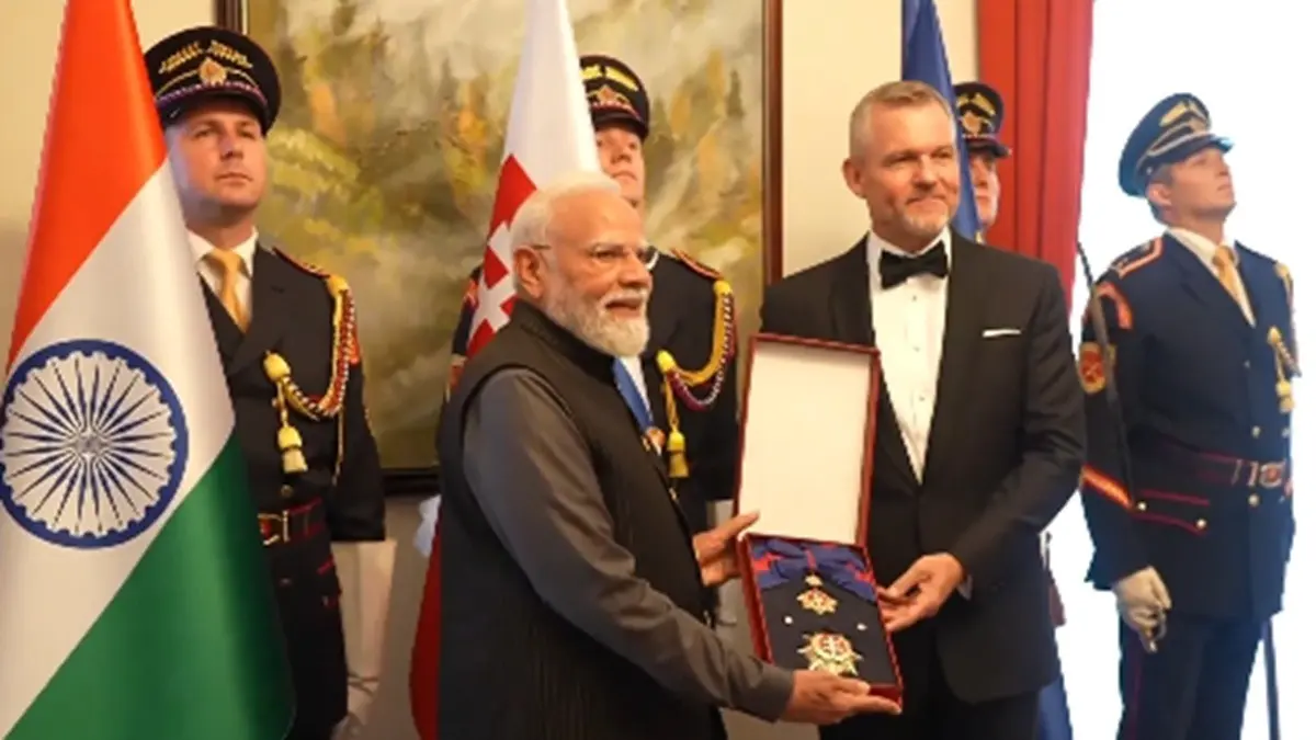 स्लोवाकिया में गूंजा भारत का नाम, PM मोदी को मिला स्लोवाकिया का सर्वोच्च सम्मान