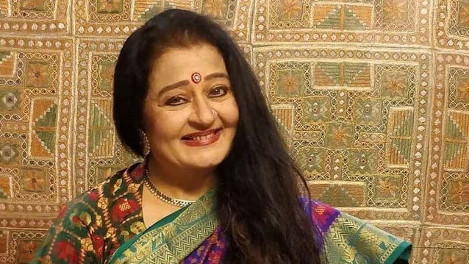 “भीड़ ने चारों तरफ से घेर लिया था…” अपरा मेहता ने सुनाया डराने वाला किस्सा