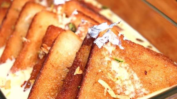 Shahi Tukda Recipe: बिना ज्यादा मेहनत बनाएं रेस्टोरेंट जैसा मलाईदार शाही टुकड़ा, हर निवाला देगा शाही स्वाद