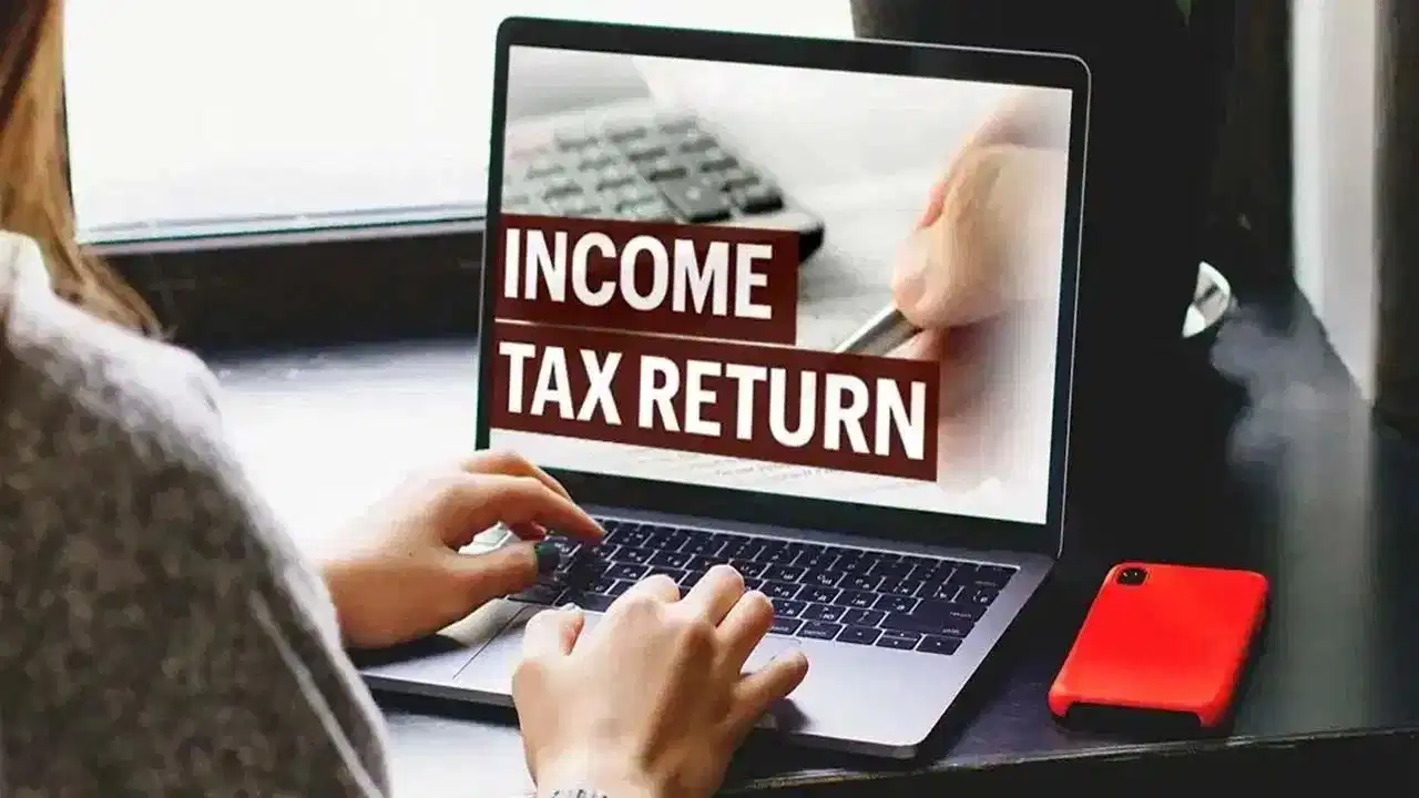 ITR Filing 2026: आय छिपाई तो देना होगा 200% तक जुर्माना, जानिए टैक्स नियम