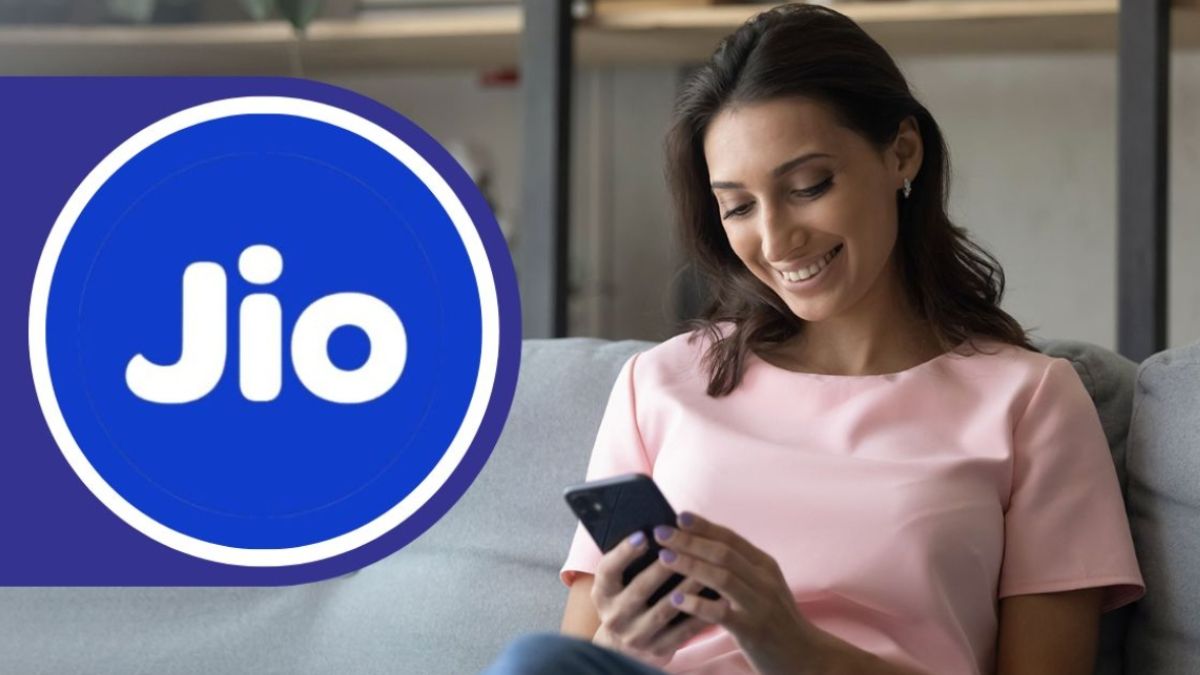 Jio Free Data Plans: जियो के इन 4 रिचार्ज प्लान में मिल रहा एक्स्ट्रा डेटा का फायदा, मिलेगा 20GB तक फ्री डेटा