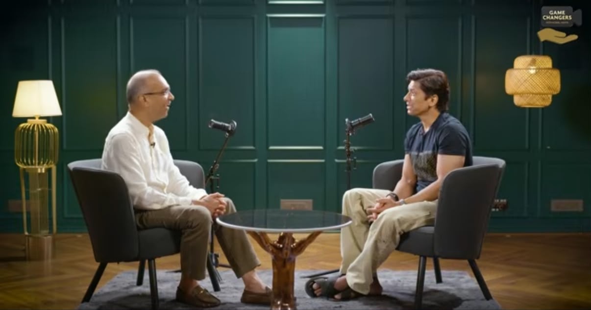 कोमल नाहटा के पॉडकास्ट ‘गेम चेंजर्स: द म्यूज़िक सीरीज़’ में शान ने खोले फिटनेस और हेल्दी लाइफस्टाइल के राज, बोले— “ज़िंदगी आपको परहेज़ करना सिखा देती है”