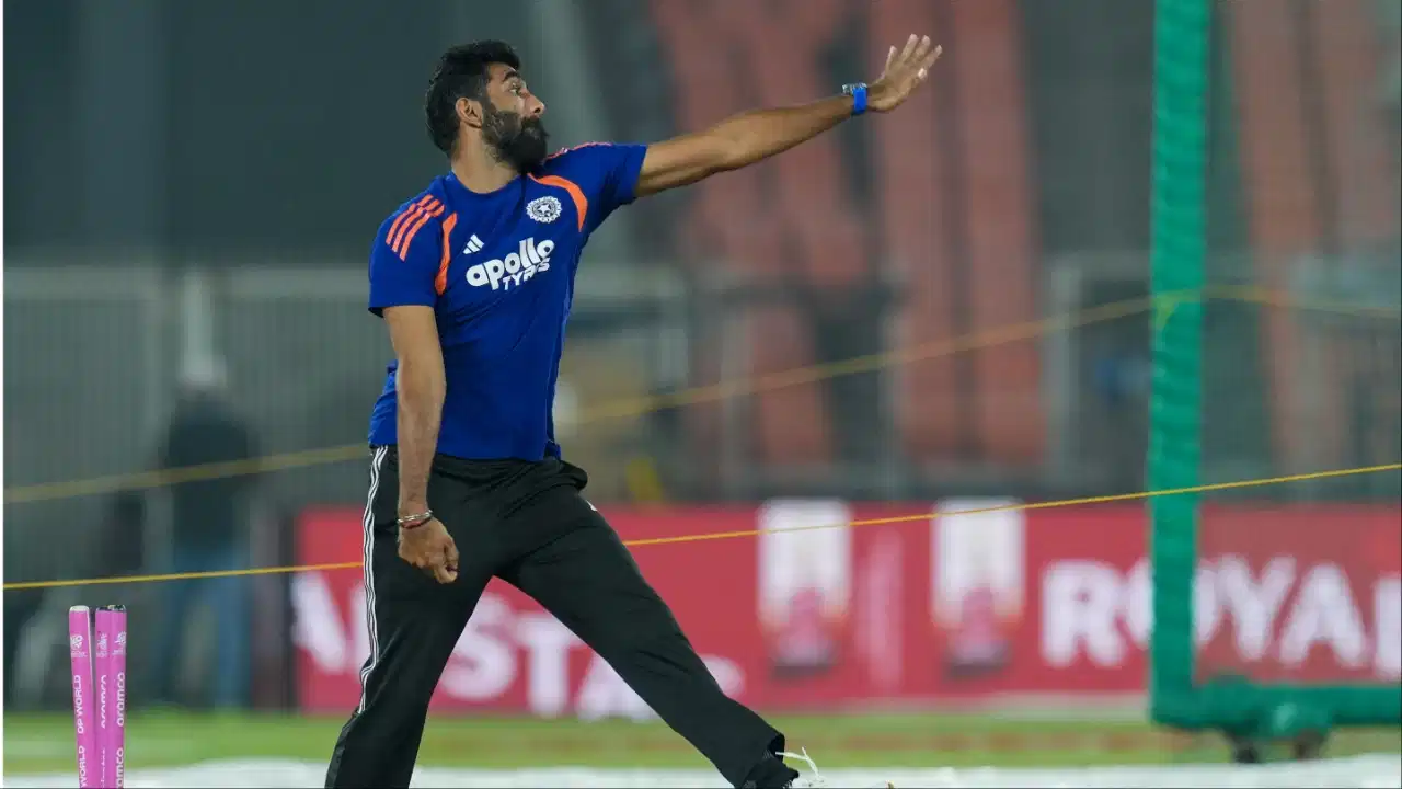 IND vs SL: जसप्रीत बुमराह श्रीलंका टेस्ट सीरीज से बाहर, टीम इंडिया को बड़ा झटका