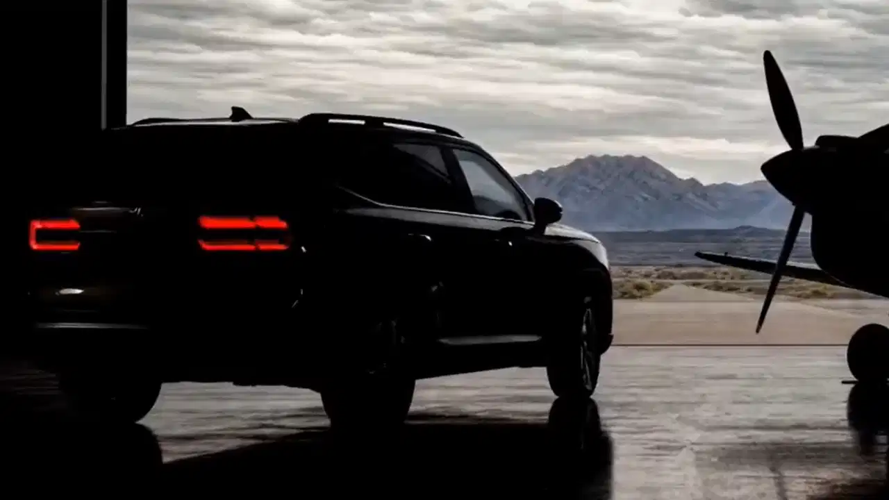 MG Hector Tomahawk EV: 26 अगस्त को होगी एंट्री, 550Km रेंज के साथ आएगी 7-सीटर SUV