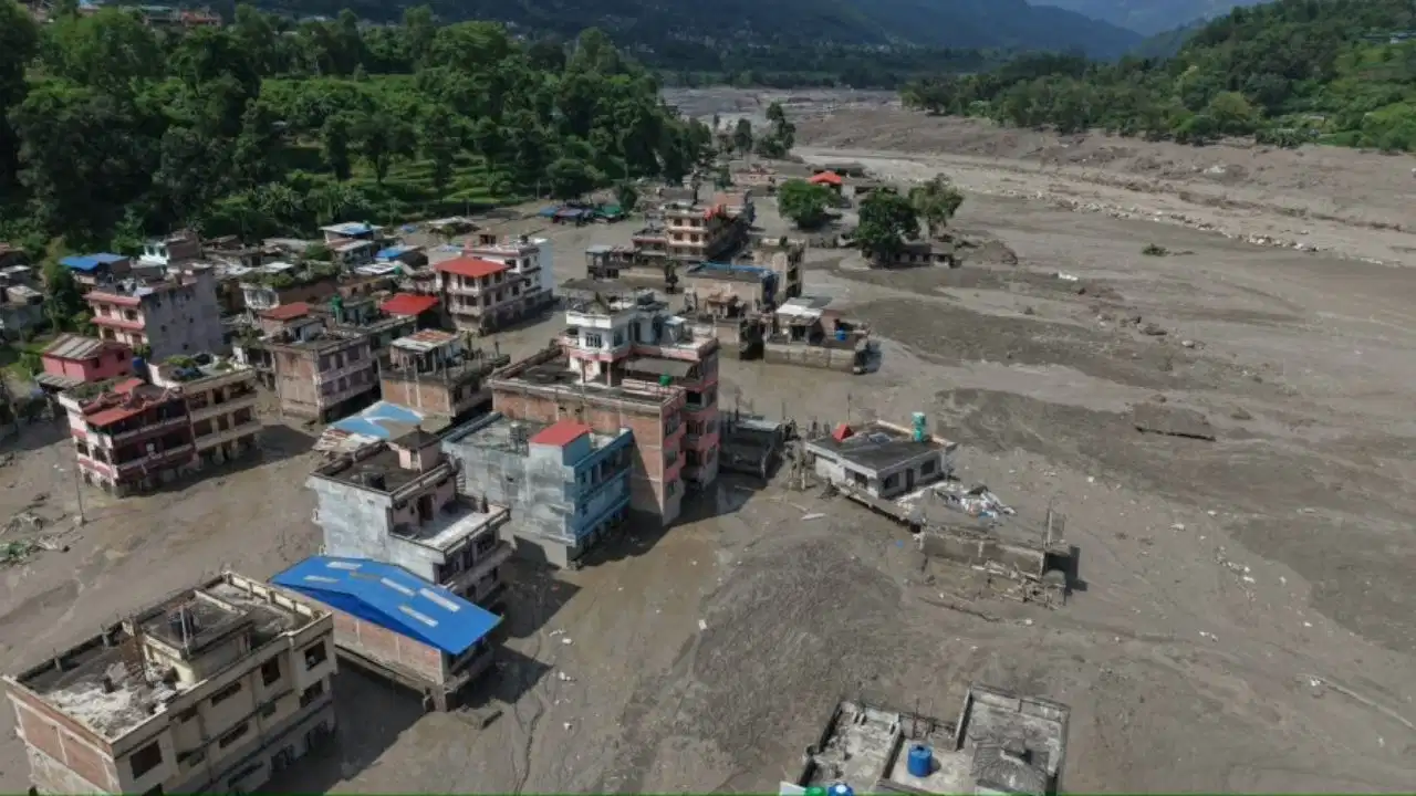 नेपाल में नहीं थम रही तबाही, भोटेकोशी में बढ़ा पानी; तेज बारिश और आंधी का अलर्ट